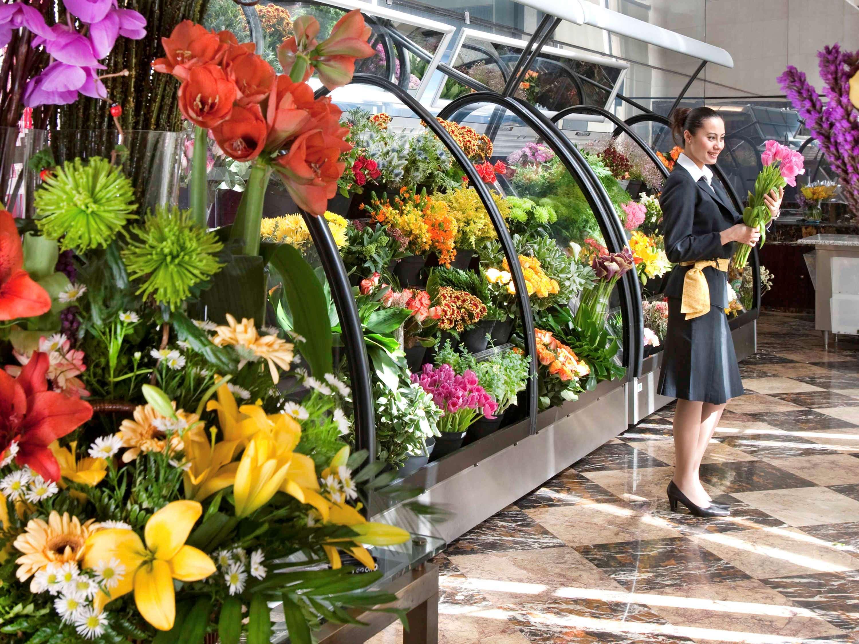 La Cigale Hotel Managed By Accor Доха Экстерьер фото Flower Shop