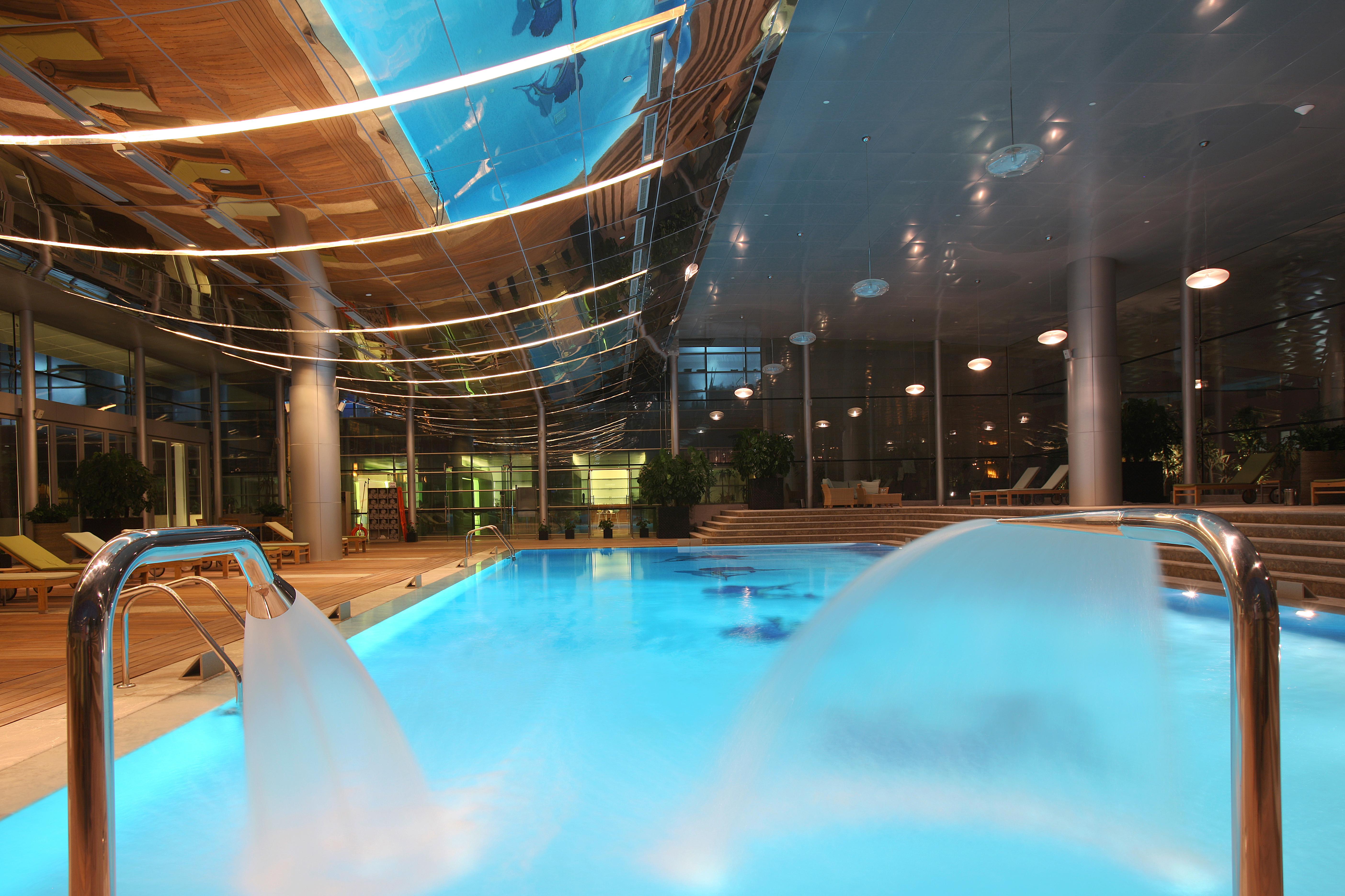 La Cigale Hotel Managed By Accor Доха Удобства фото The swimming pool