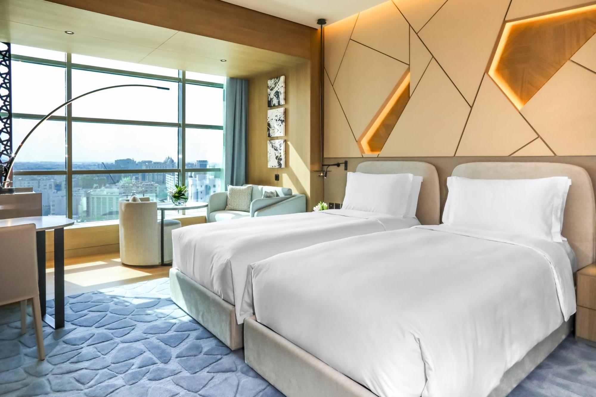 La Cigale Hotel Managed By Accor Доха Экстерьер фото Deluxe Room